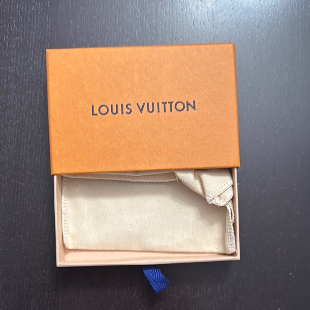 Louis Vuitton Orange Box with Beige Dust Bag